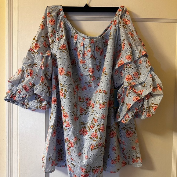 NWT - Cece Women's blouse - Size XL - Picture 3 of 17